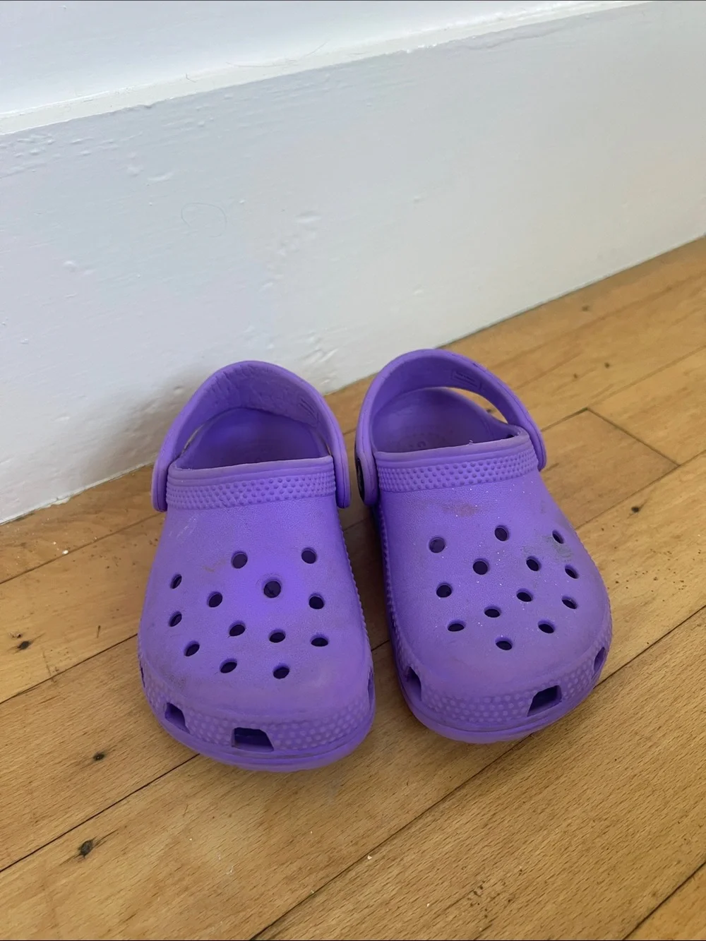 Toddler Crocs size C8
